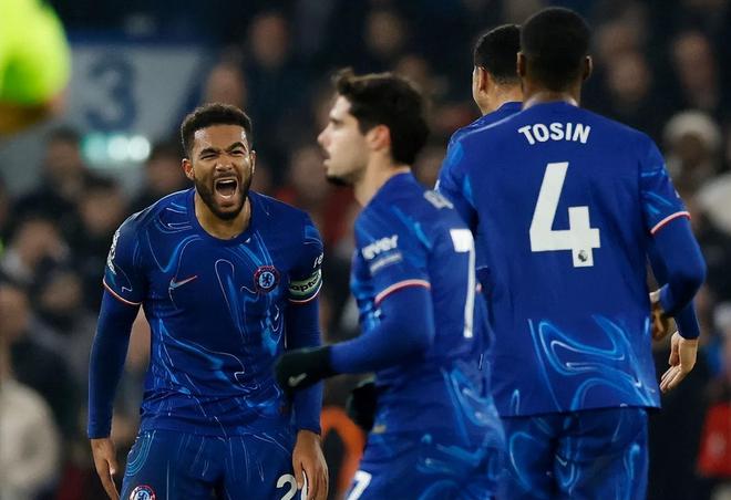 关于詹姆斯在切尔西比赛中比分优势明显，突破纪录引发热议！的信息-官方网站